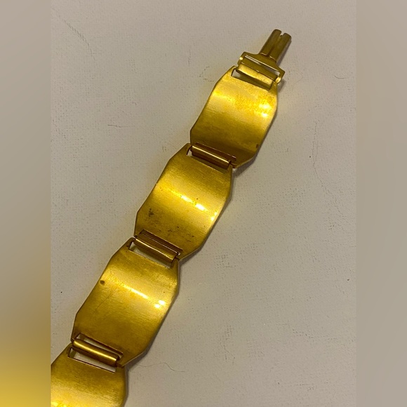 Vintage WWII Commemorative Panel Bracelet - Picture 10 of 15